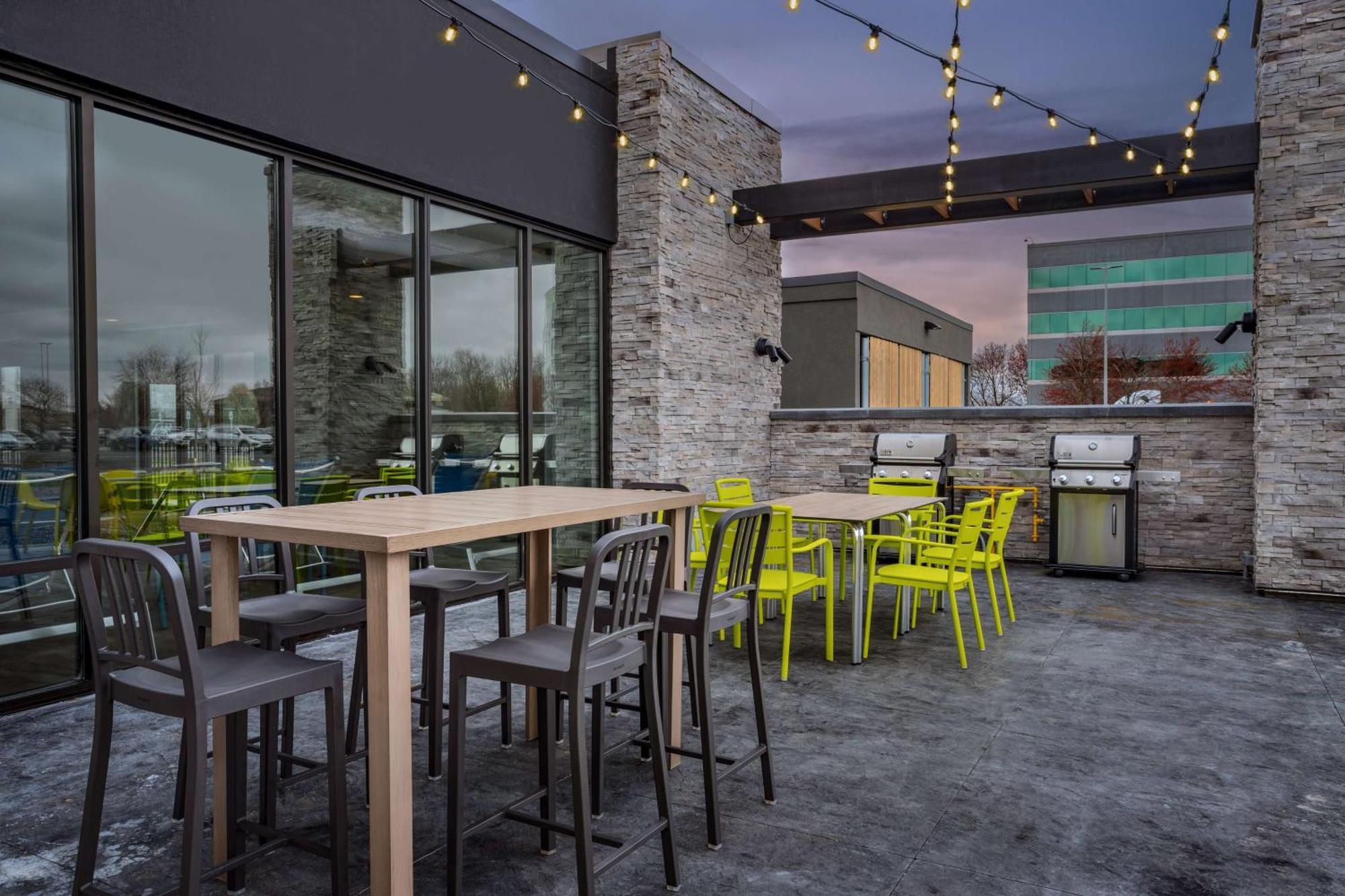 Home2 Suites By Hilton Indianapolis North At Intech Park Ngoại thất bức ảnh